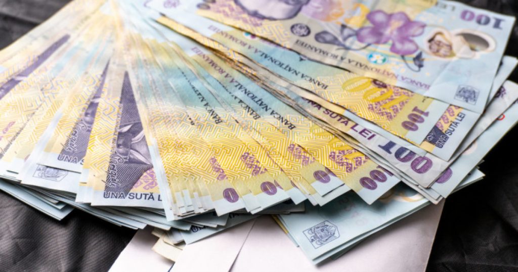 Impactul unei posibile retrogradări a României de către Moody's asupra economiei naționale și a piețelor financiare