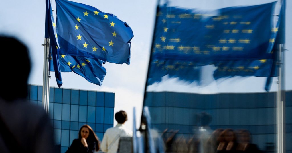Realitatea din spatele unui job de vis la Comisia Europeană: salarii mari, dar presiuni uriașe