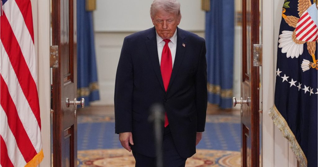 Declinul Retoricii Trump: Impactul Amenințărilor și Promisiunilor Neîndeplinite