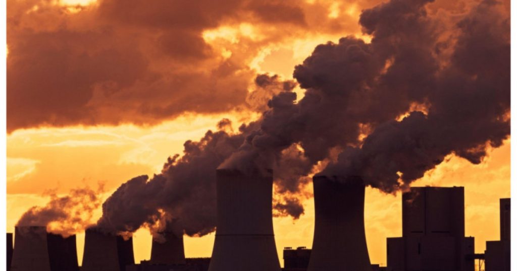Decarbonizarea României: Provocări și Dileme în Fața Legii Energetice
