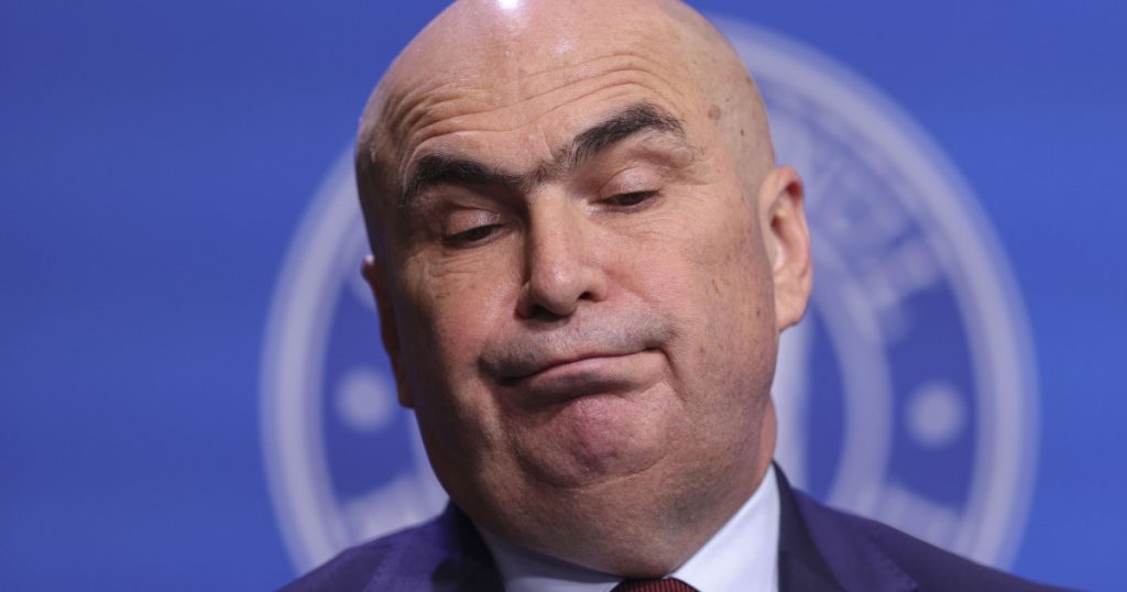 Criza Energetică și Deciziile Companiei Ford: O Analiză Detaliată a Contextului și Implicațiilor