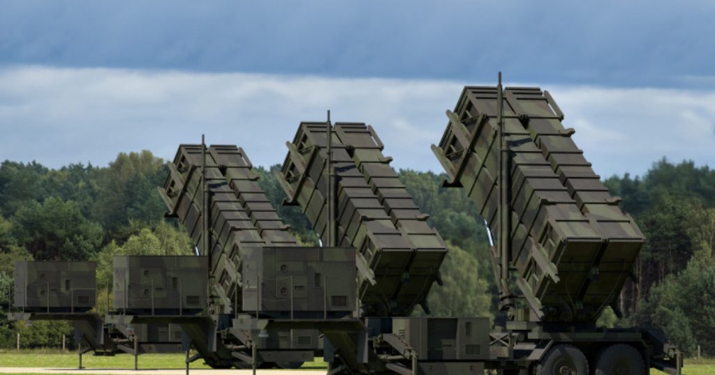 Expansiunea producției de apărare a SUA: Un contract de 3 miliarde de dolari pentru rachetele Patriot și THAAD