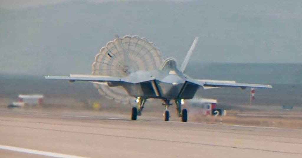 Kaan: Avionul de Vânătoare de Generația a Cincea al Turciei și Viitorul său în Aeronautica Militară Globală