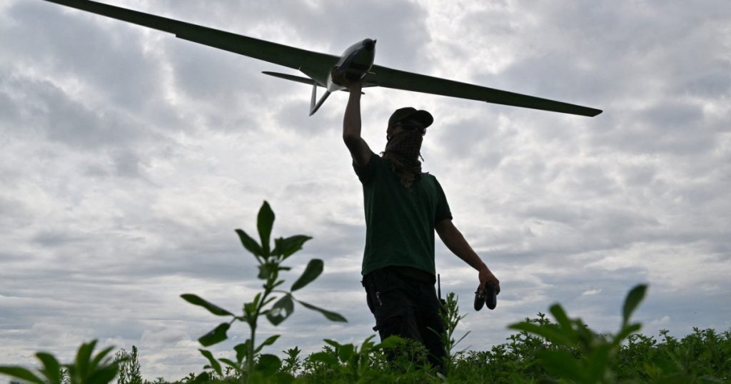 Impactul Dronei Ucraineane: Lovituri Precise asupra Infrastructurii Rusești și Provocarea unei Crize Energetice