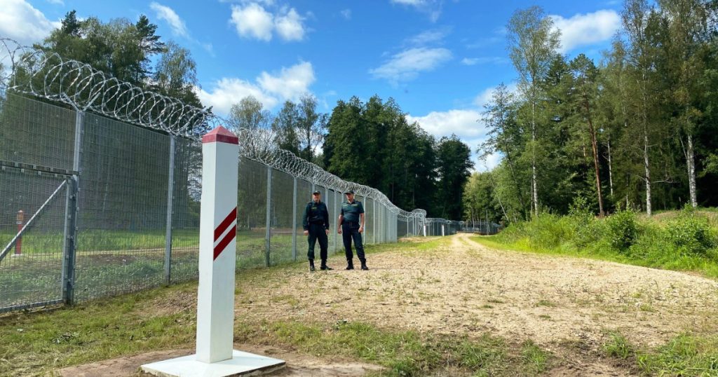 Criza Migranților și Decizia Letoniei de a Închide Granița cu Belarus: O Analiză Detaliată