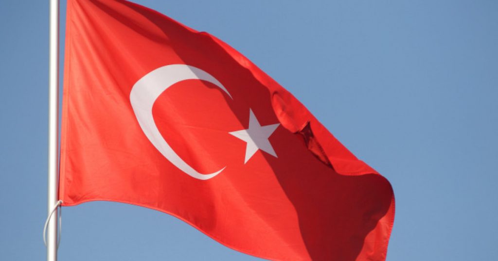 Legea istorică din Turcia: Reintegrarea combatanților PKK și impactul asupra societății kurde și turcești