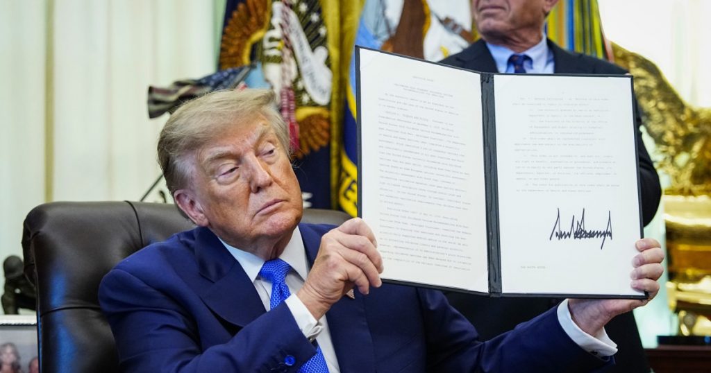Donald Trump și Controversa Vaccinării: O Analiză a Recomandărilor pentru Copii și Legătura Falsă cu Autismul