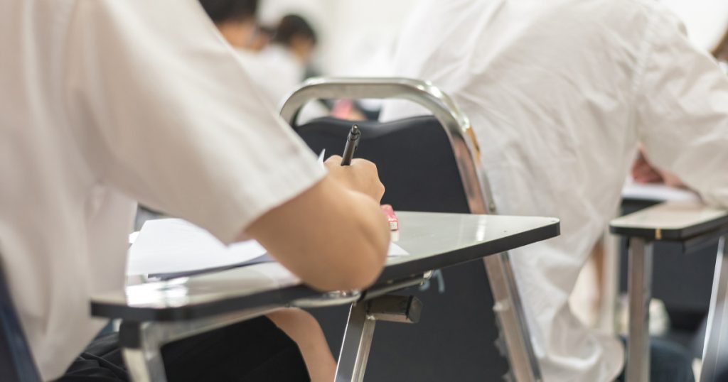 Bacalaureatul 2026: O privire detaliată asupra probei la alegere din sesiunea de toamnă