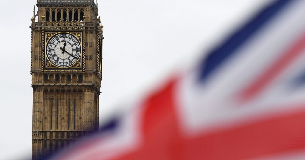 Românii în Marea Britanie: O privire detaliată asupra percepției și statutului imigranților români