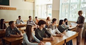 Noile propuneri pentru Evaluarea Națională și Bacalaureat 2027: O analiză detaliată a schimbărilor în evaluare