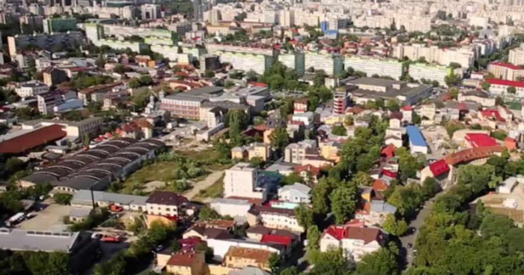 Afaceri Nelegale cu Terenurile Statului: O Analiză a Delăsării și Implicațiilor în Sportul Românesc