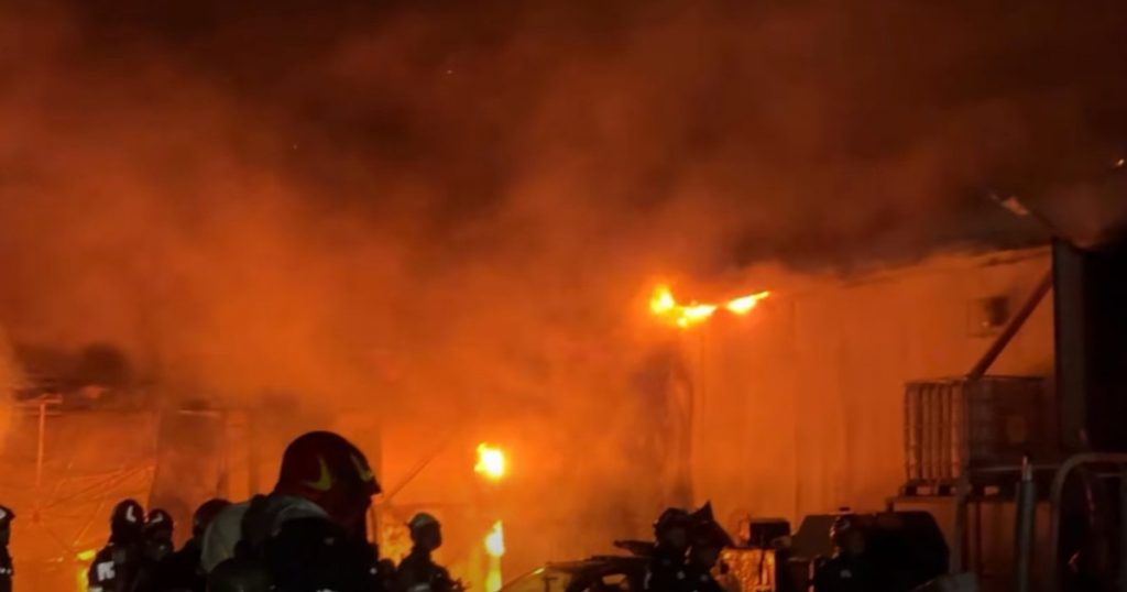 Incendiul din Sectorul 1 al Capitalei: O analiză a intervenției pompierilor și a impactului asupra comunității