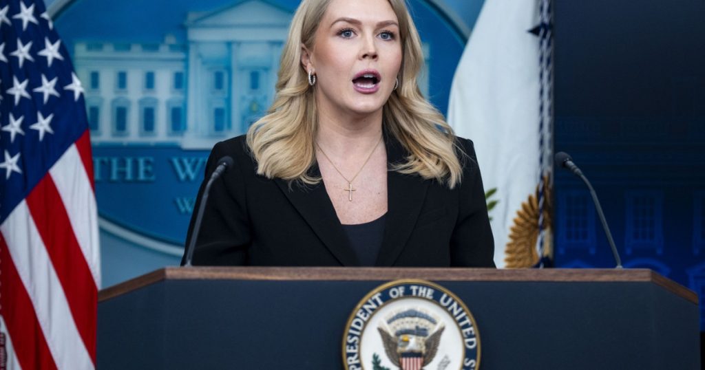 Schimbări în Componența Comunicării de la Casa Albă: Căutarea unui Nou Purtător de Cuvânt în Era Trump