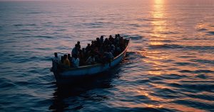 Criza migrației în Mediterană: Patru minori arestați pentru trafic de migranți spre Creta