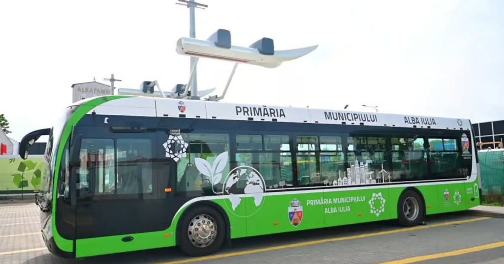 Reluarea Transportului Public din Alba Iulia: O Analiză Detaliată a Crizei și Implicațiilor Sale