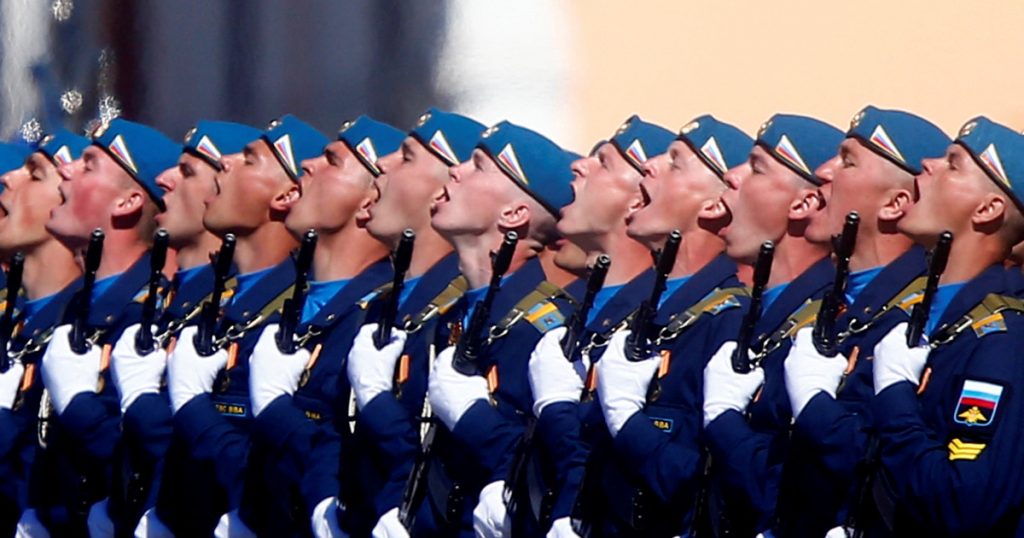 Atacurile cu drone și impactul asupra evenimentelor militare din Rusia: Amânarea Festivalului de la Turnul Spasskaya până în 2027