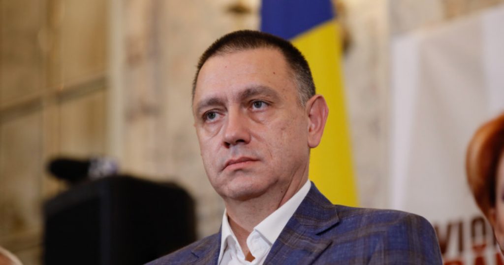 Controversele Acordării Cetățeniei Române lui Dominic Fritz: Întrebări și Implicații Legale