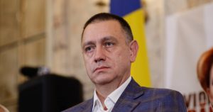 Controversele Acordării Cetățeniei Române lui Dominic Fritz: Întrebări și Implicații Legale