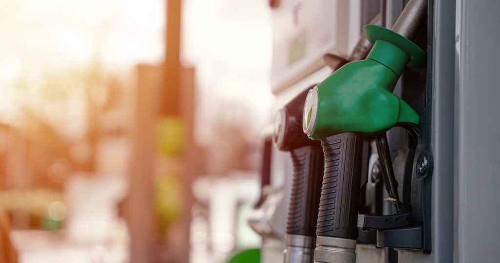 Monitorizarea Adaosului Comercial la Carburanți: O Măsură Necesara în Contextul Scumpirilor