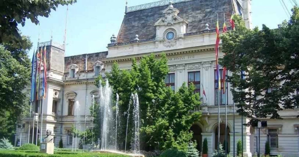 Problema Uscării Teilor din Iași: O Analiză Detaliată a Cauzelor și Implicațiilor