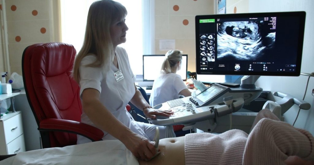 Investigația Consiliului Concurenței: Controale la Distribuitorii de Echipamente Medicale – Implicații și Perspective
