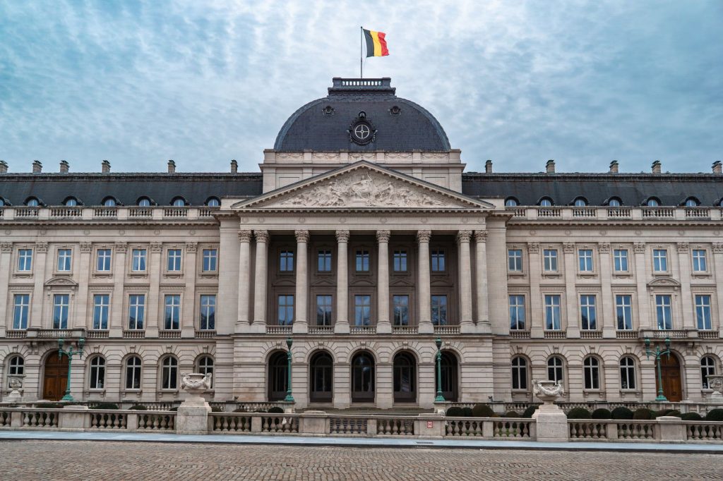 Negocierea Legii Salarizării: Implicații, Provocări și Perspective pentru România