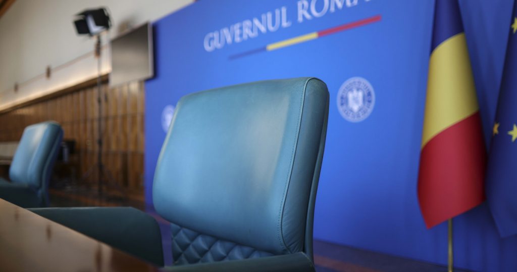 Impactul Datoriei Publice asupra Politicii Economice a României: O Analiză Detaliată
