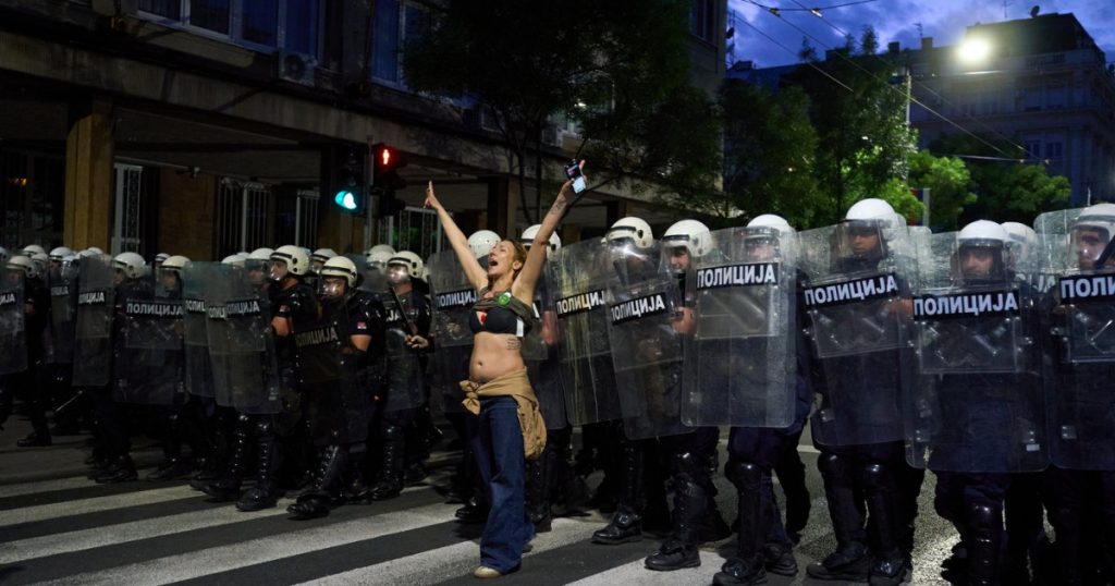Între Moscova și Bruxelles: Provocările Politice ale Serbiei în Era Vucic