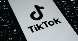 TikTok și Impactul Deciziei de Acord în Procesul privind Confidențialitatea Datelor pentru Minori