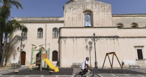 Căldura extremă și impactul său asupra vieții cotidiană în Floridia: O privire detaliată asupra unei noi realități climatice