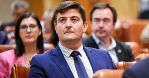 Controversa noii legi a partidelor: Puterea Autorității Electorale Permanente în centrul criticilor USR
