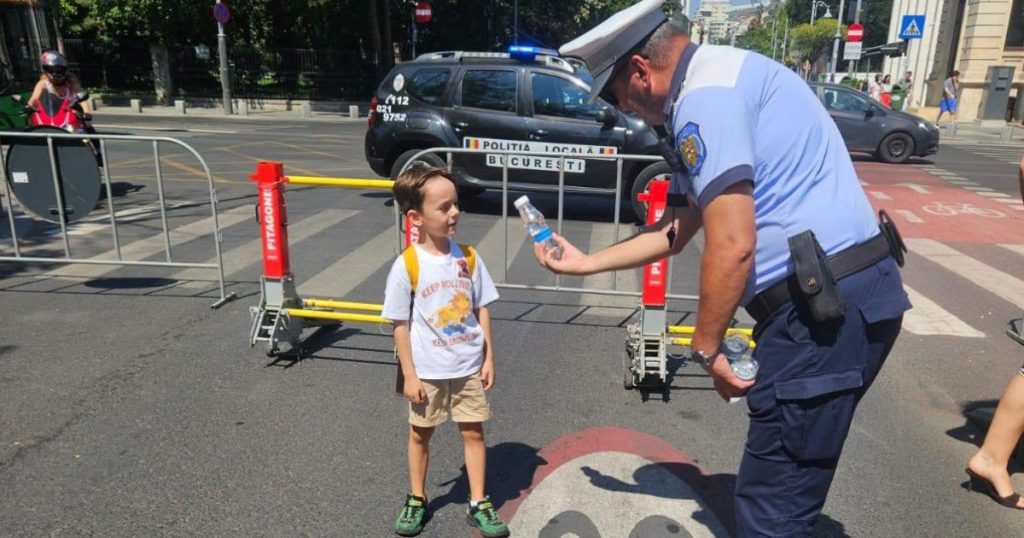Îndemnul autorităților bucureștene în fața caniculei: O mână de ajutor pe străzile Capitalei