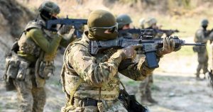 Schimbările radicale ale mobilizării în Ucraina: Vârsta de recrutare și implicațiile sociale și politice