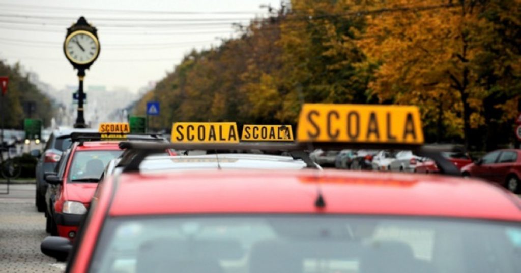 Reintroducerea probei în poligon pentru examenul auto: O necesitate sau o simplă măsură cosmetică?