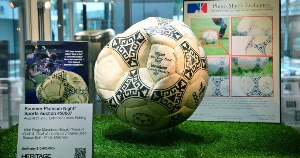 Mingea Legendară a lui Maradona: Un Obiect de Patrimoniu Vândut la Licitație pentru Milioane