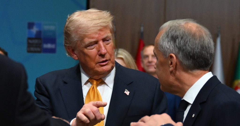 Escaladarea Războiului Comercial: Tarifele de 50% Impuse de Trump asupra Automobilelor Canadiene