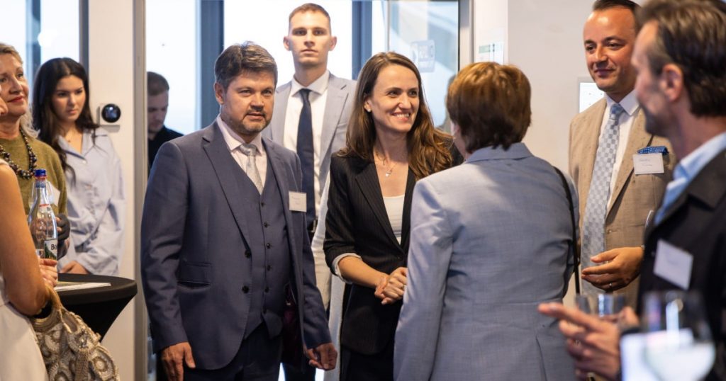 Deschiderea Consulatului României la Frankfurt: O analiză a impactului asupra comunității românești din Hessa