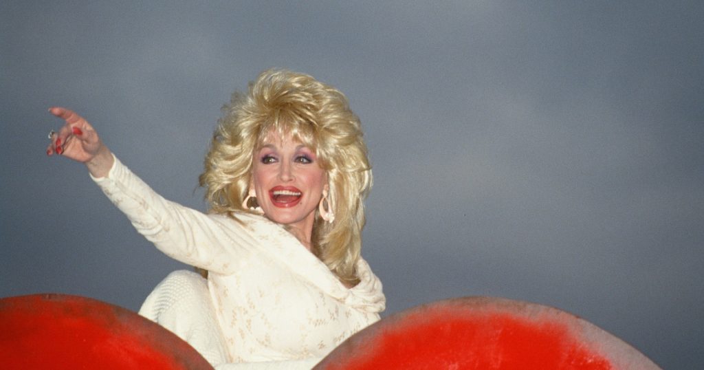 Ultima piesă a lui Dolly Parton: Un testament muzical ce va fi dezvăluit în 2045