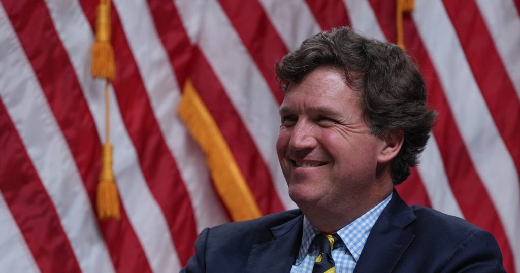 Tucker Carlson și Critica sa la Adresa lui Donald Trump: O Analiză a Tensiunilor din Politica Americană