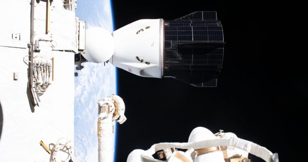 Amânarea Misiunii Crew-13: Implicațiile Problemei de la Capsula Dragon pentru Viitorul Explorării Spațiale