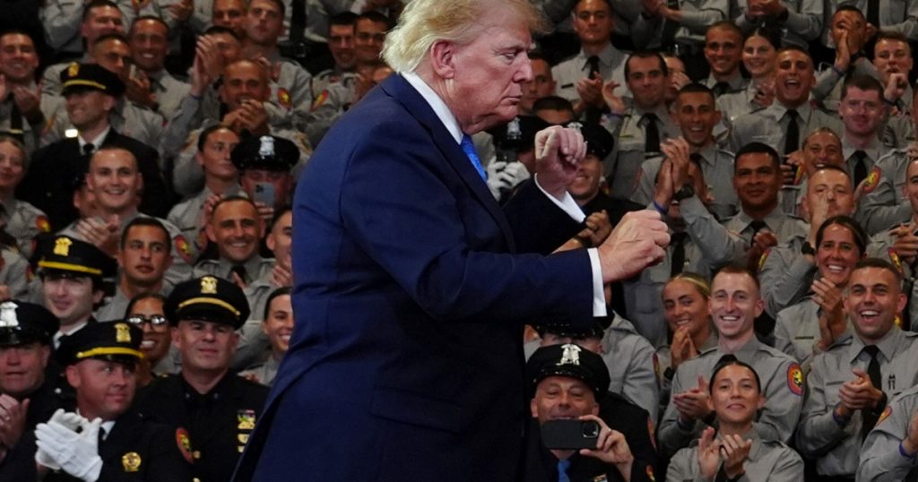 Donald Trump și autoevaluarea sa: O analiză a impactului și semnificației clasamentului personal al președintelui