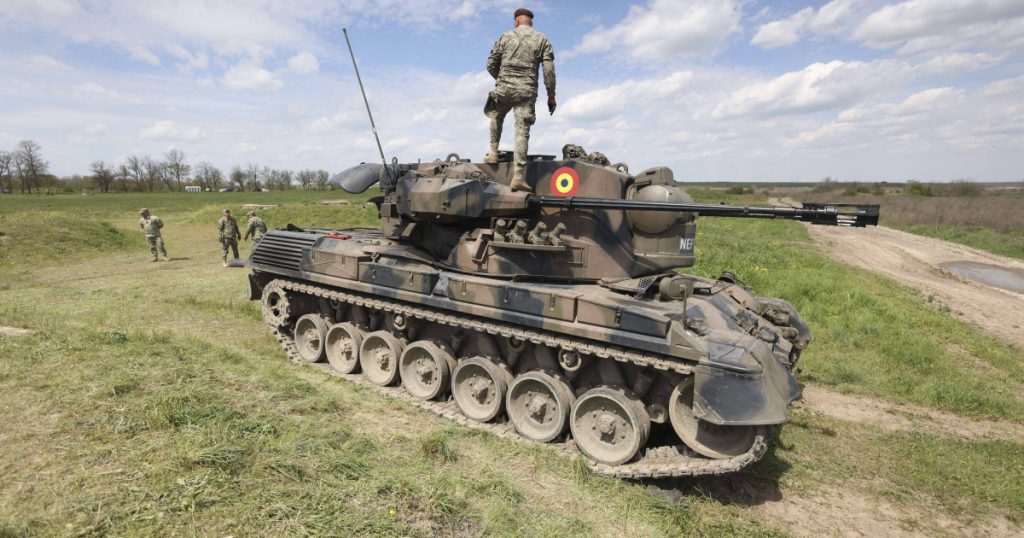 Declinul industriei de armament românești: O analiză profundă a acuzațiilor lui Radu Miruță împotriva PSD