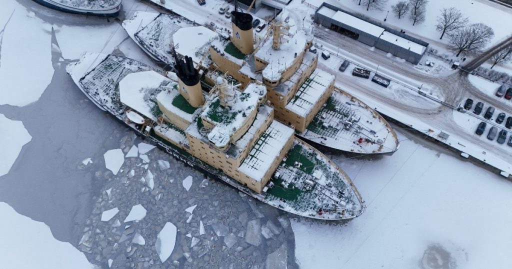 Dependenta Statelor Unite de Finlanda in Arctica: O Privire Asupra Securitatii si Competitiei Geopolitice