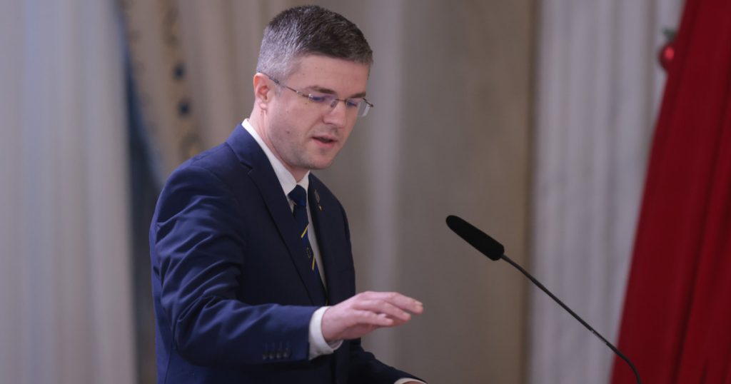 Romarm în Criză: Abordarea Privată și Provocările Industriei de Apărare