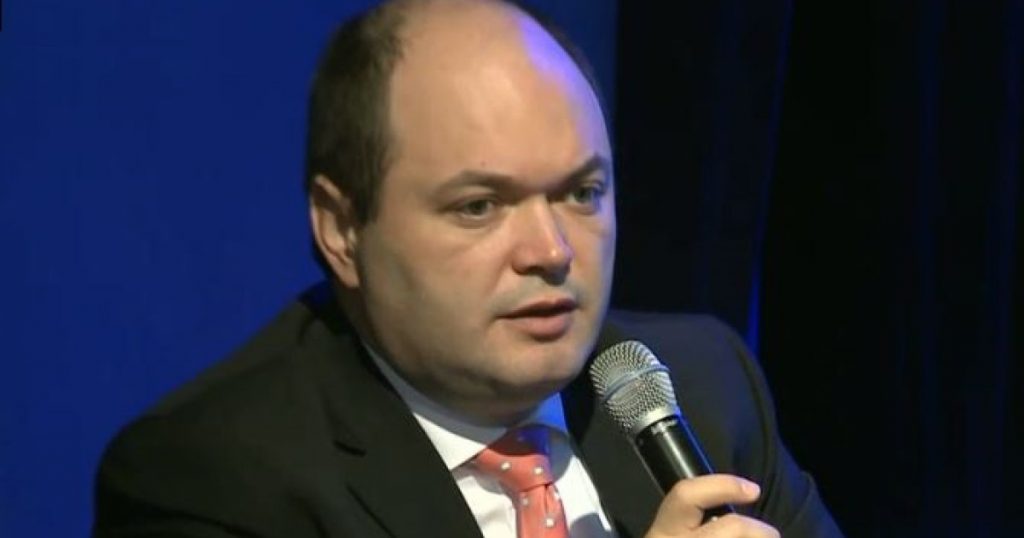 Eșecul Legii Salarizării în România: O Analiză a Impactului Politic și Economic
