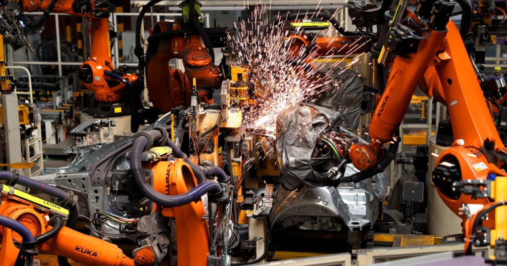 Revoluția tăcută a roboților din China: Impactul automatizării asupra forței de muncă și economiei globale