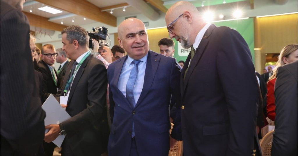 Criza Politică din România: Perspective și Implicații ale Blocajului Guvernamental