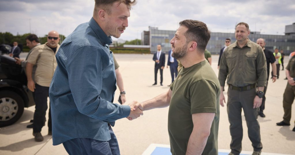 Generalul Prokopenko: Un nou lider pentru forțele Azov într-un context geopolitic complex