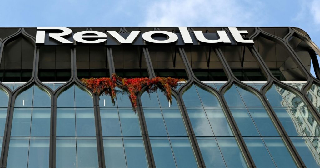 Breșa de Securitate la Revolut: O Analiză a Impactului și Implicațiilor pentru Clienți și Industria Fintech