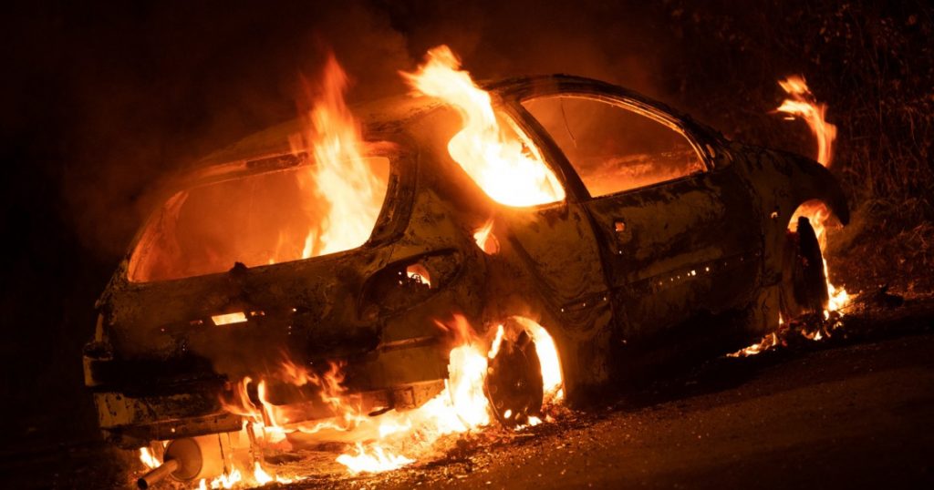 Incendiu Regizat sau Persecutie? Cazul Preotului din Bihor și Implicațiile Sale Sociale și Religioase